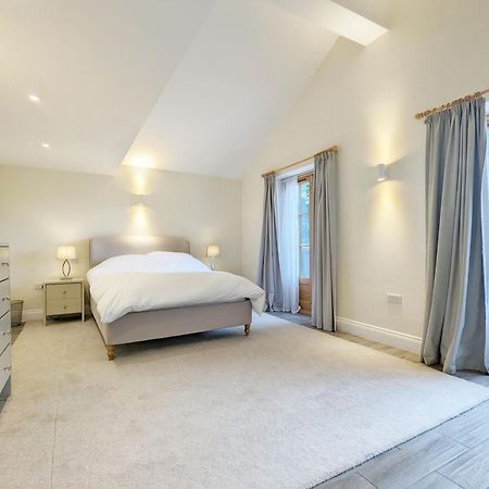 Millside, Bosham Villa Buitenkant foto