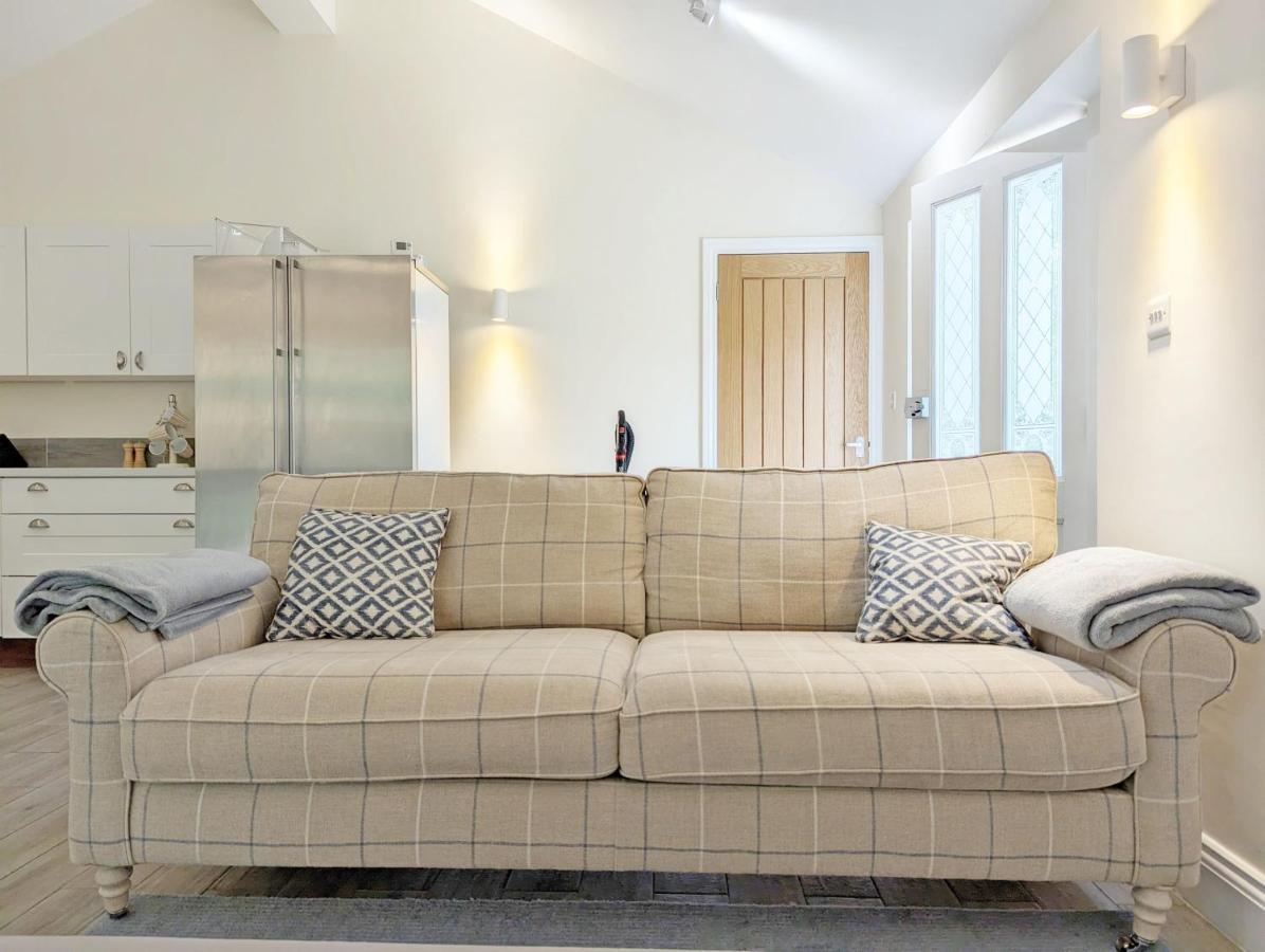 Millside, Bosham Villa Buitenkant foto